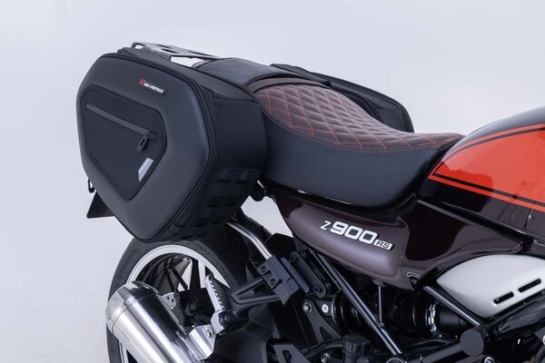 ZESTAW SAKW PRO BLAZE H I STELAŻY SW-MOTECH KAWASAKI Z900RS/CAFE/SE (17-) BLACK