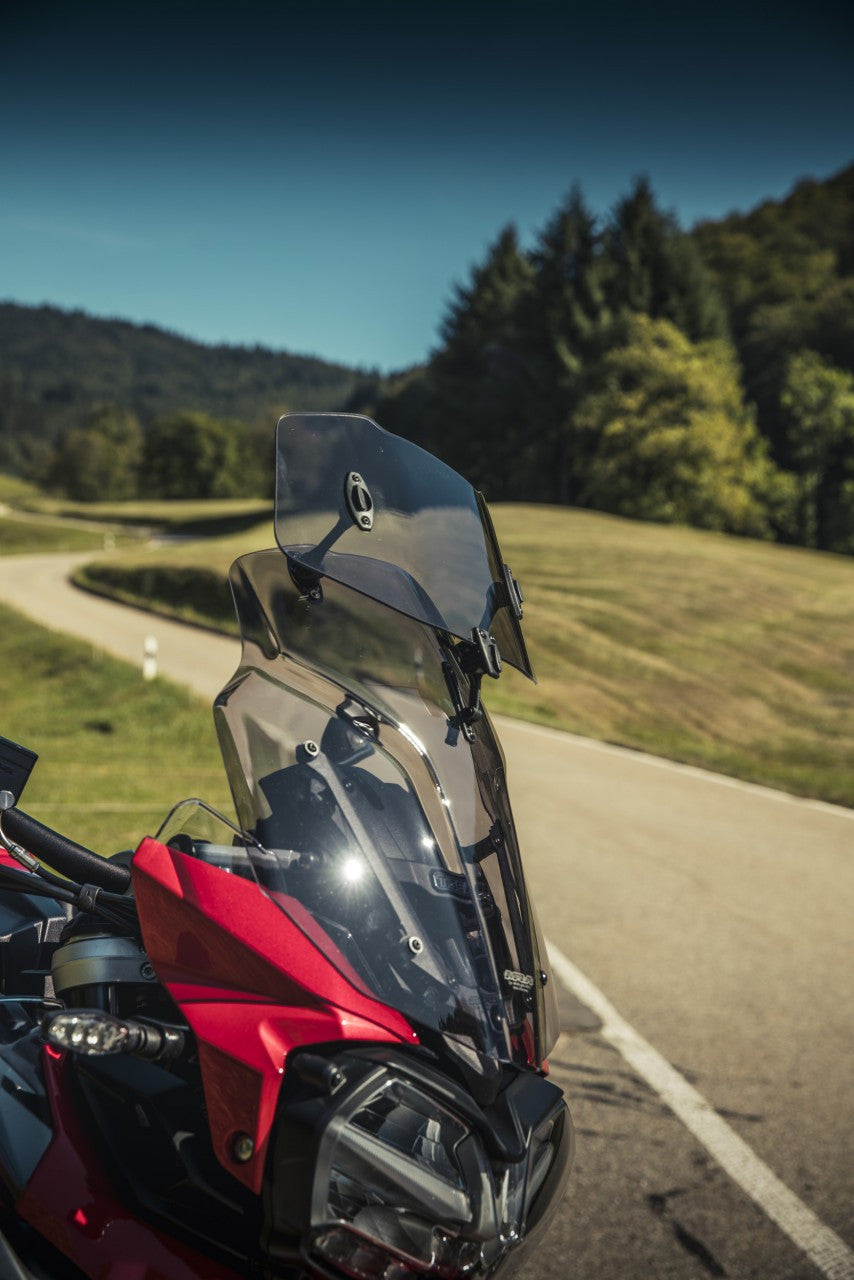 Szyba motocyklowa MRA TRIUMPH TIGER 1200 /XC /XR V201 , V301 2016-2021, forma VXCM, przyciemniana