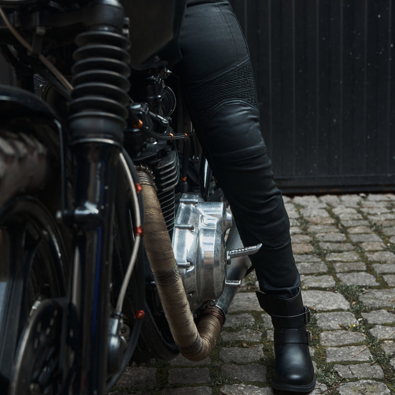 JEANSY MOTOCYKLOWE DAMSKIE OZONE ROXY WAXED BLACK 24/30