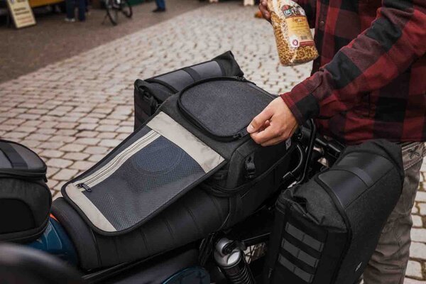 TORBA TYLNA LEGEND GEAR SW-MOTECH TAIL BAG LR3 BLACK. 6-12 L.