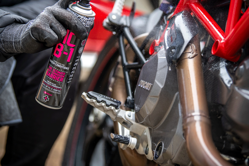 Środek antykorozyjny, powłoka, ochrona przed rdzą HCB-1 - 400 ml MUC-OFF