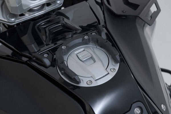 UCHWYT MOCUJĄCY TANKRING PRO SW-MOTECH BMW R 1300 GS ADVENTURE (24-) BLACK