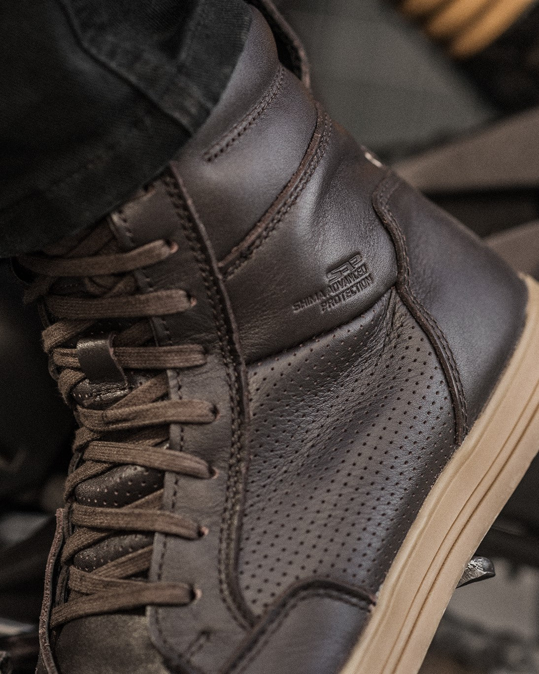 SHIMA BLAKE BOOTS BLACK