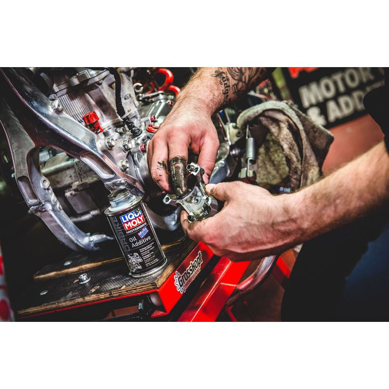 LIQUI MOLY Dodatek do oleju motocyklowego z dwusiarczkiem molibdenu 125 ml