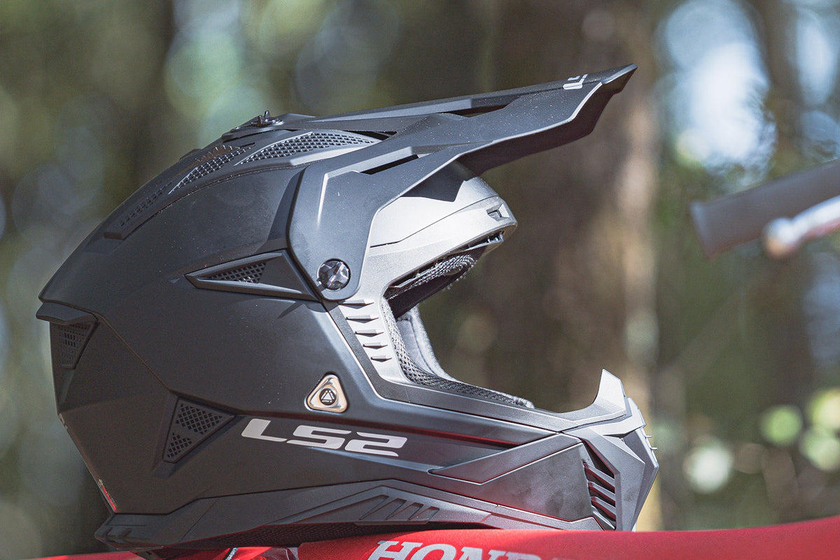 KASK LS2 MX708 FAST II GROTESK WHITE BLUE RED