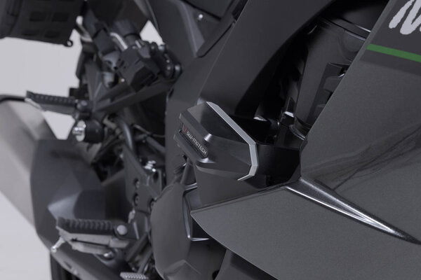 CRASHPADY SW-MOTECH KAWASAKI NINJA 1000SX, 1100 XS/SE BLACK