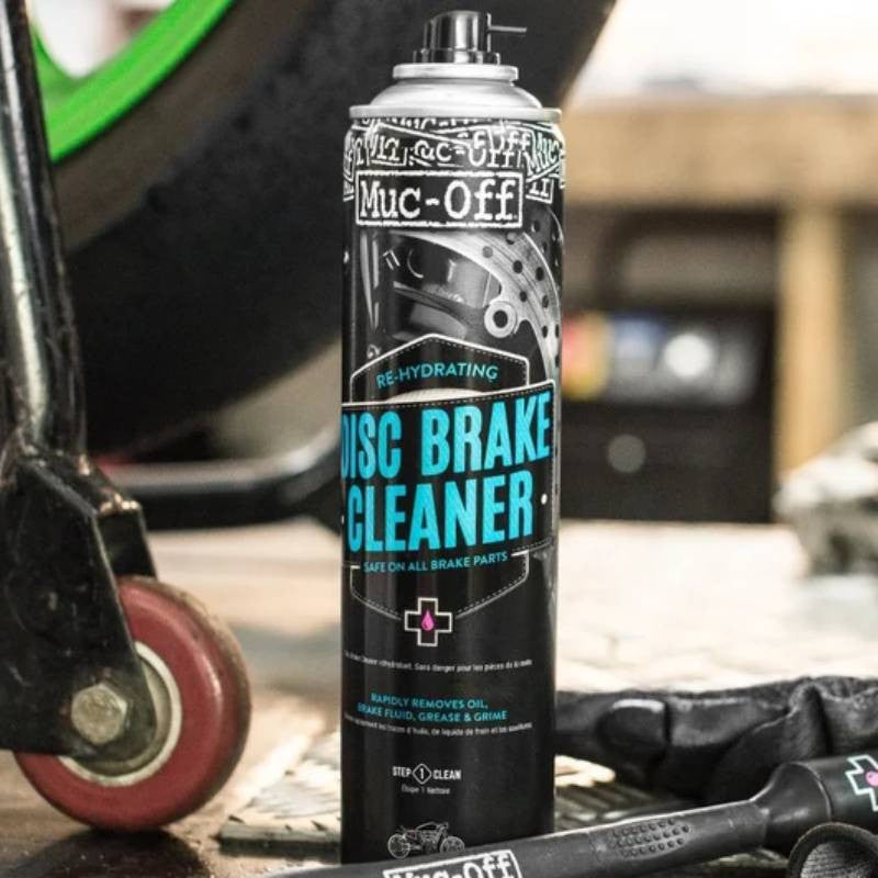 Środek do czyszczenia hamulców Disc brake cleaner spray 400 ml MUC-OFF – zdjęcie 2