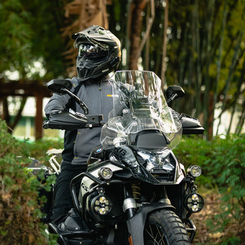LOBOO Osłony dłoni czarne BMW F750GS, F800GS, BMW F850GS, F900GS, R1200GS, R1250GS, R1300GS, Suzuki V-STROM 800DE 2024-