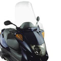 GIVI SZYBA PRZEZROCZYSTA 60 x 74,4 cm (H x W) HONDA Pantheon 125-150 (98 > 02) / Foresight 250 (97 > 08) / PEUGEOT SV 250 (02)