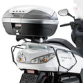 GIVI STELAŻ KUFRA CENTRALNEGO Z PŁYTĄ MONOKEY - YAMAHA MAJESTY 400 (04 > 14)
