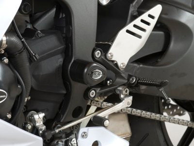 CRASHPADY AERO RG RACING SWINGARM PIVOT, KAWASAKI ZX6R 13- BLACK