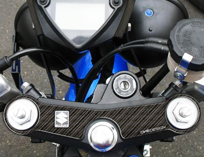 ONEDESIGN Naklejka na półkę kierownicy SUZUKI SV650S 2003-2004