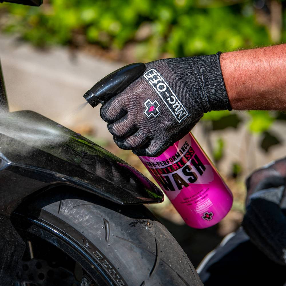 Płyn do mycia i nabłyszczania bez wody, środek do mycia motocykla 750 ml MUC-OFF