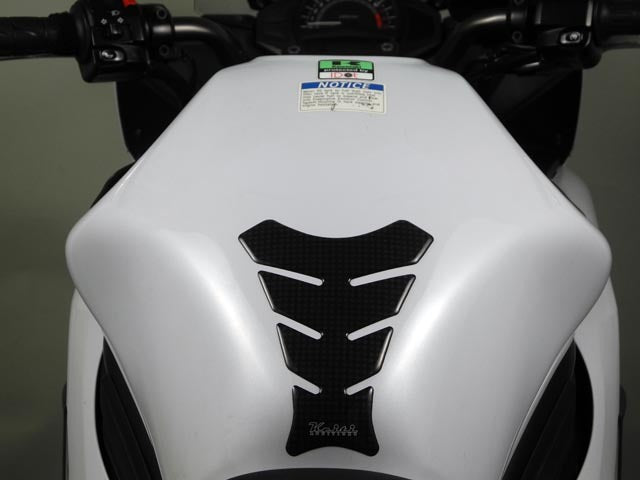 NAKLEJKA NA BAK TANKPAD KEITI SMALL CARBON