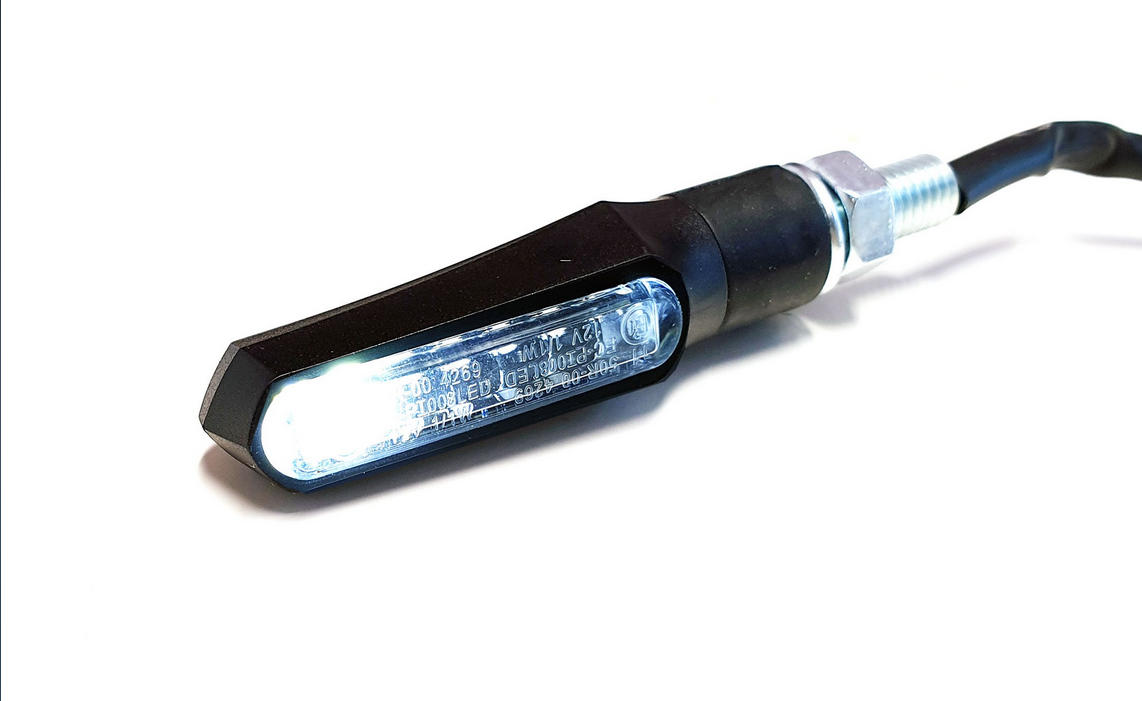 KIERUNKOWSKAZY PUIG CURVE (LED PRZEDNIE - Z POZYCJĄ)