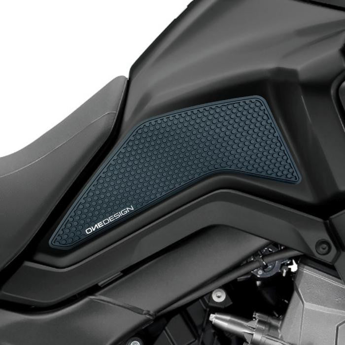 ONEDESIGN Grip Boczny HDR AFRICA TWIN 16-19 / AFRICA TWIN ADV 18-20 HONDA czarny
